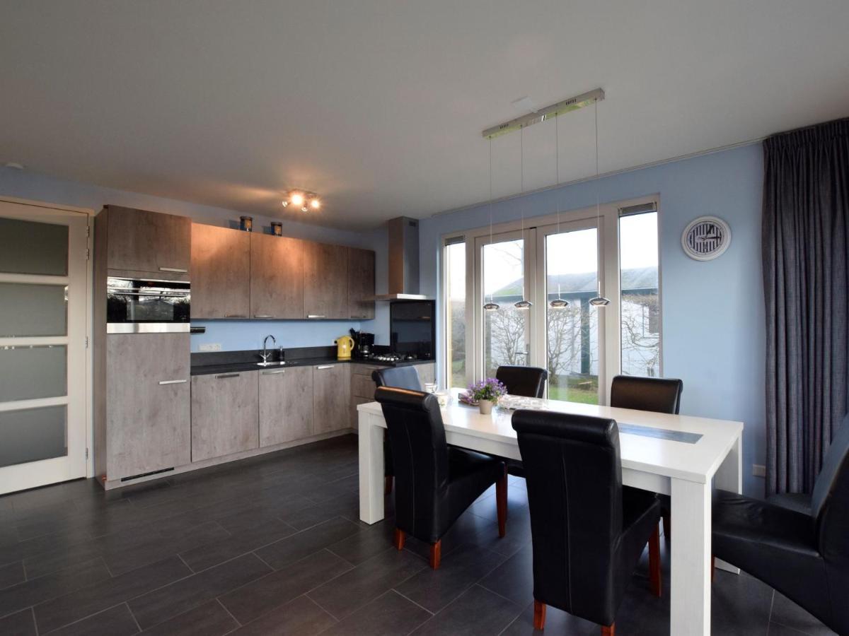 Bright Holiday Home In Noordwijk Near Sea Exterior photo